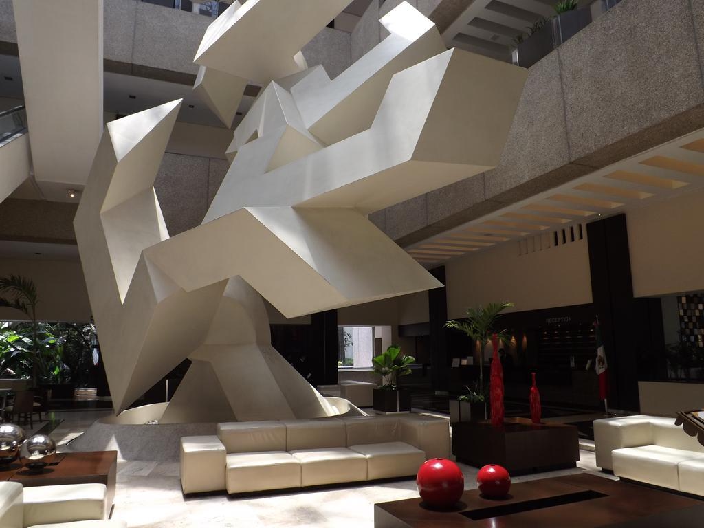 Royal Pedregal Hotel เม็กซิโกซิตี้ ภายนอก รูปภาพ Lobby