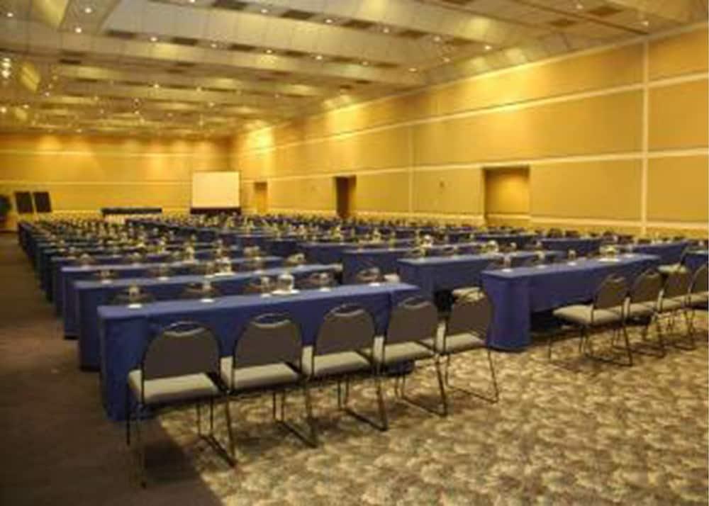 Royal Pedregal Hotel เม็กซิโกซิตี้ ภายนอก รูปภาพ The 2008 conference
